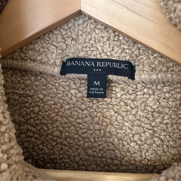 Banana Republic Sherpa Bomber Jacket – Size M - Picture 7 of 9